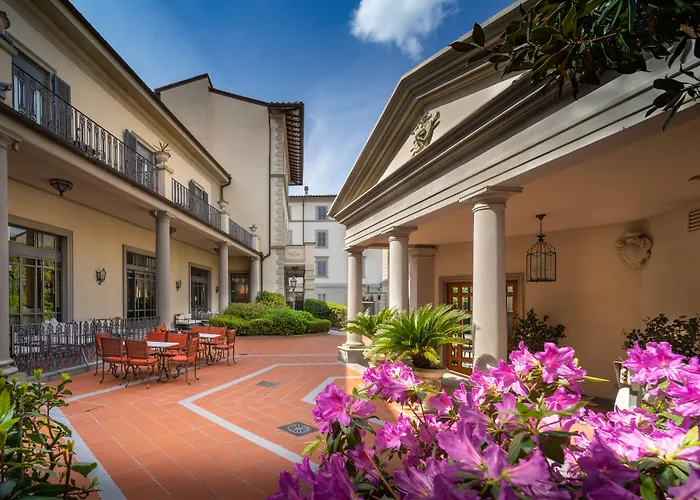 Palazzo Montebello 4*