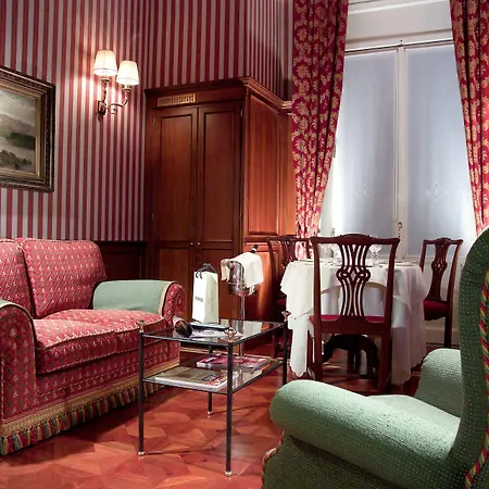 Palazzo Montebello 4*