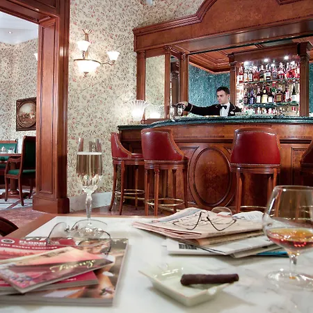 Hotell Palazzo Montebello 4*