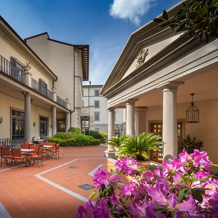 Palazzo Montebello 4*